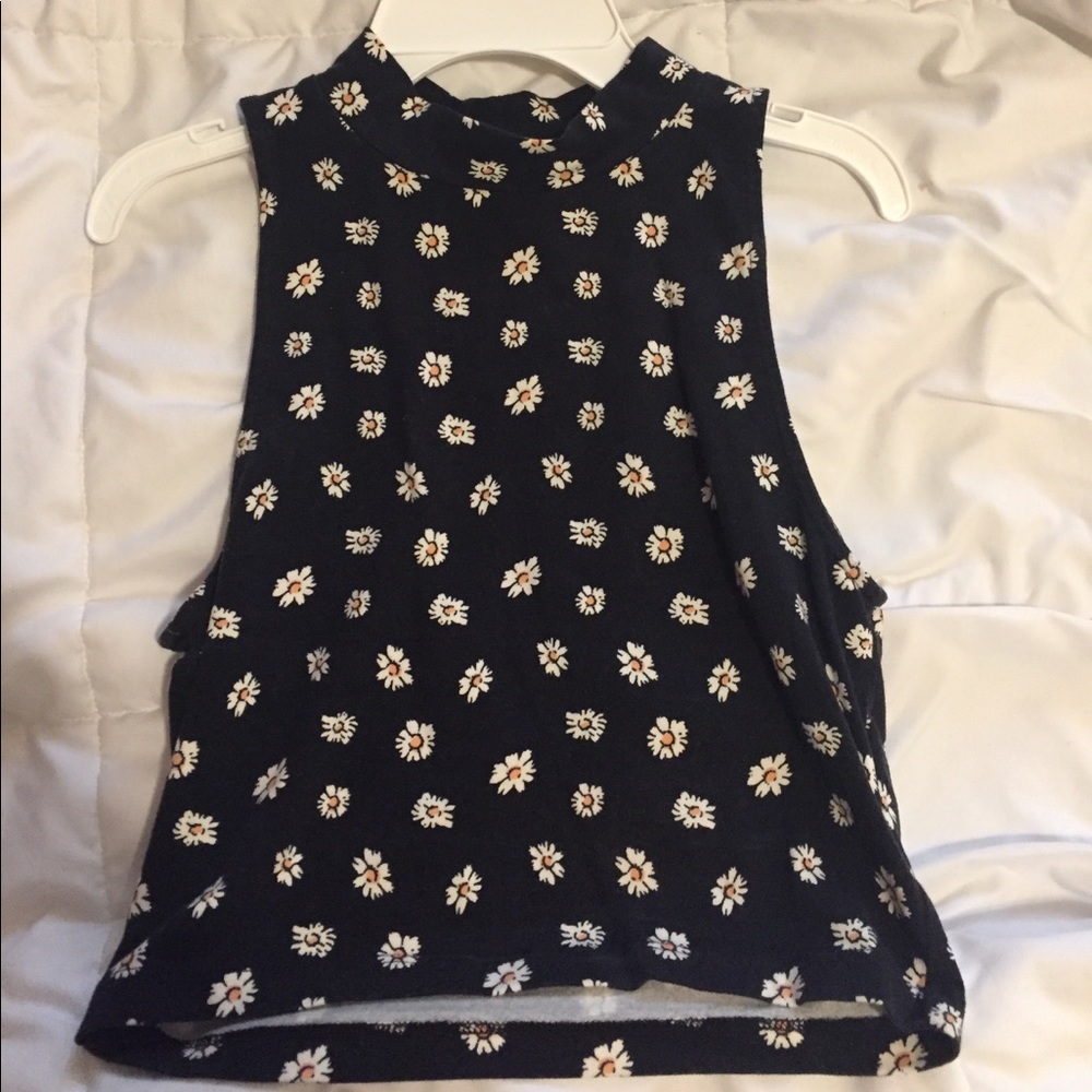 Daisy turtleneck tank