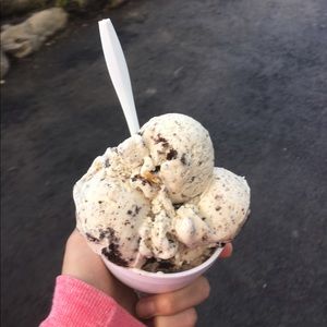 Meet your Posher, Darinee