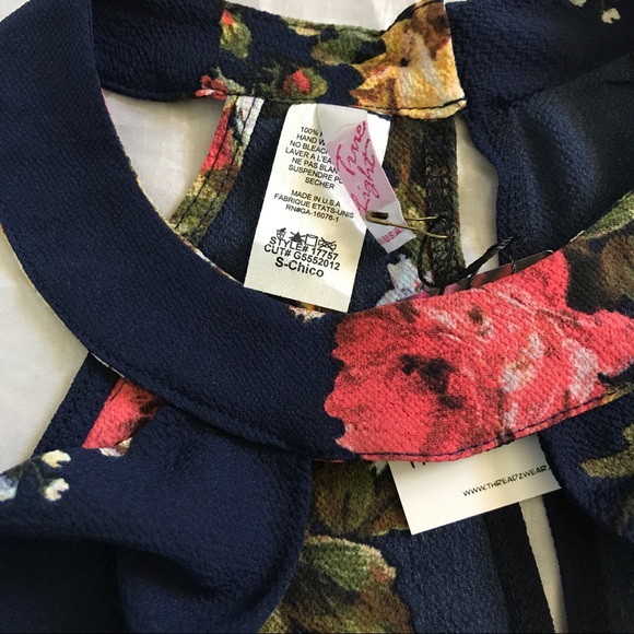 Navy Blue Keyhole Choker Boho Gypsy Floral Top - Picture 4 of 4