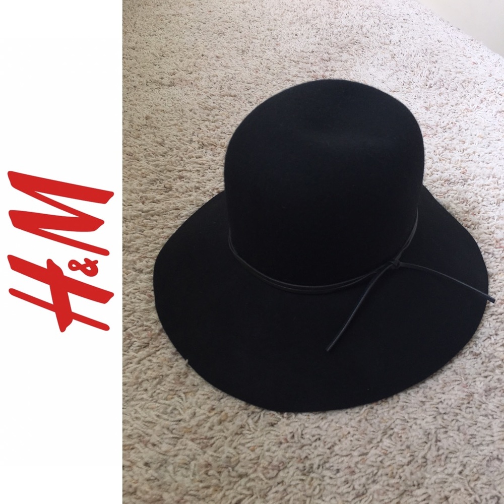 H&M Wool Hat - Picture 1 of 3