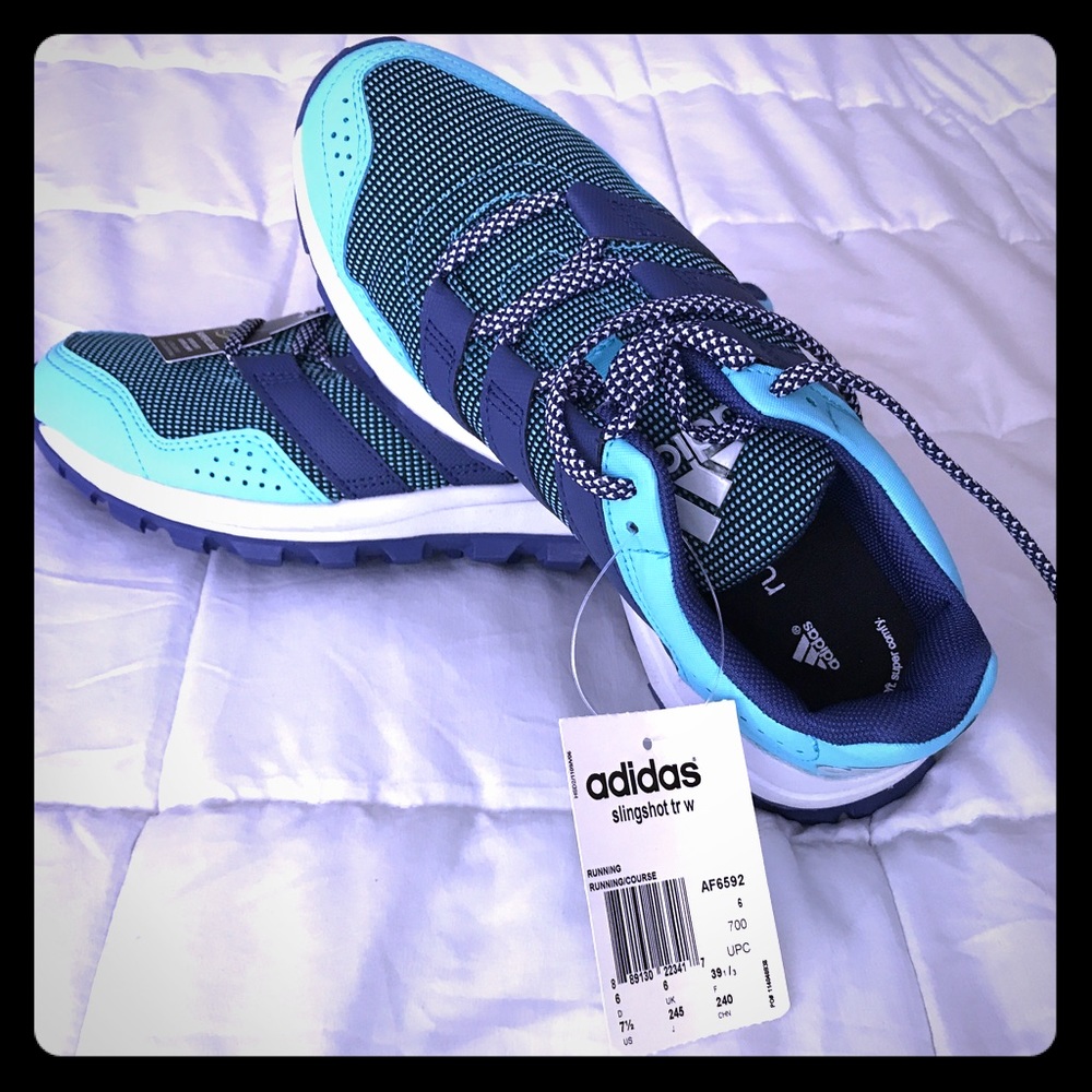 NWT Adidas Supercloud Slingshots, Size 7.5