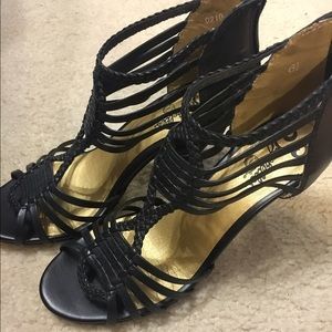 Seychelles heeled sandals