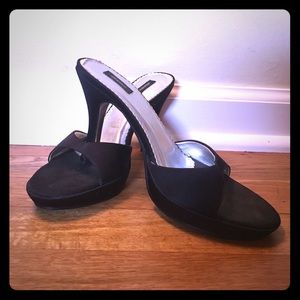 Xhilaration Sz 6 Heeled Sandals