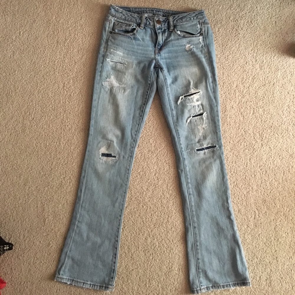 American Eagle Brand Light Denim Ripped Jeans