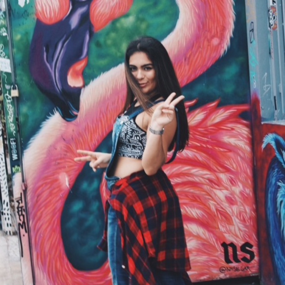 Meet your Posher, Natasha