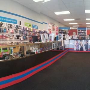 Meet your Posher, Adam