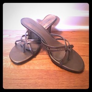 Gold Predictions Sz 7 Heeled Sandals