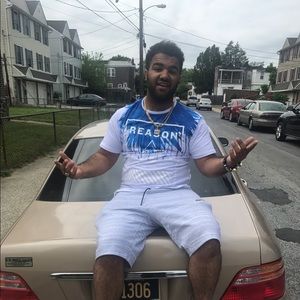 Meet your Posher, Eric