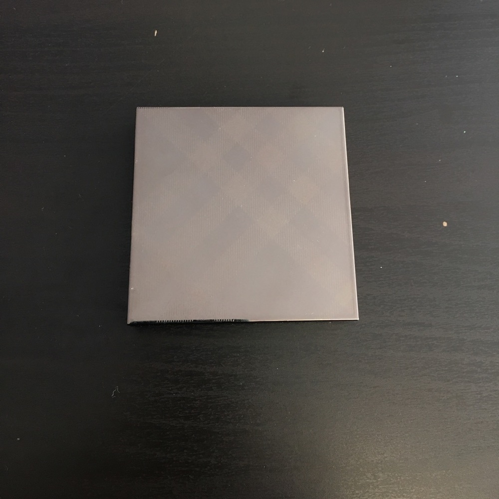 Burberry Blush Highlighter London With Love