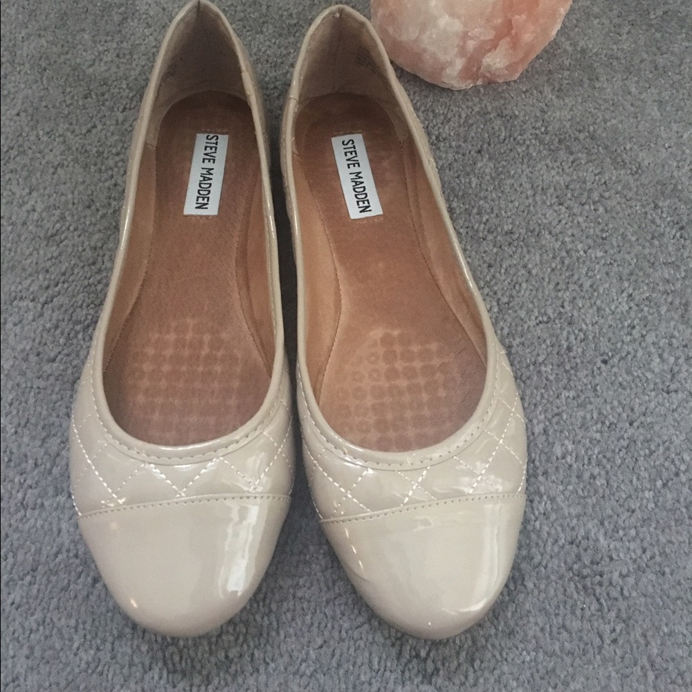 Steven Madden size 9 flats