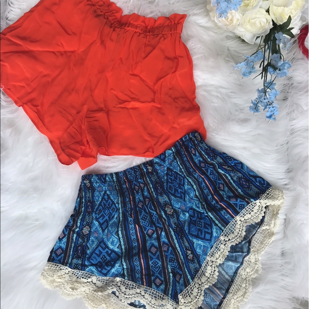 2 shorts for $20 曆✨