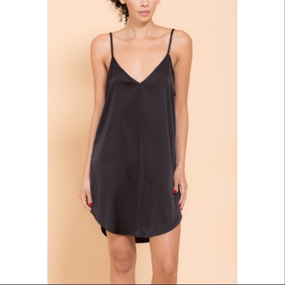 Classic Satin Rosy Pink Slip - Picture 4 of 5