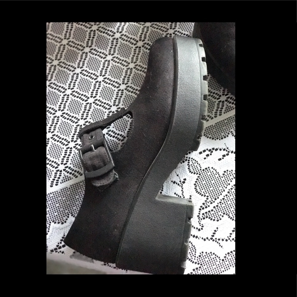 Vagabond platform buckle shoes