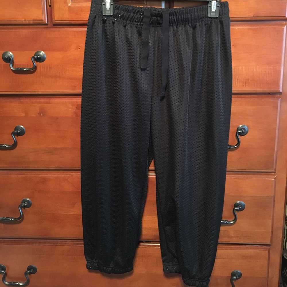 Black athletic pant