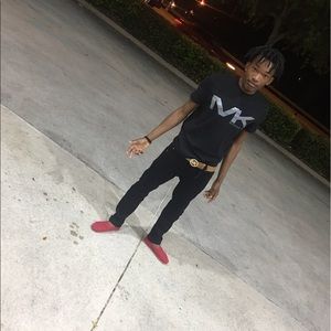 Meet your Posher, Nigele