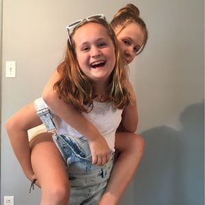 Meet your Posher, Ellie