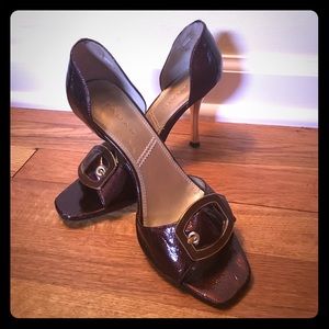 Tahari Riley Heel Sz 6.5 Bronze and Gold