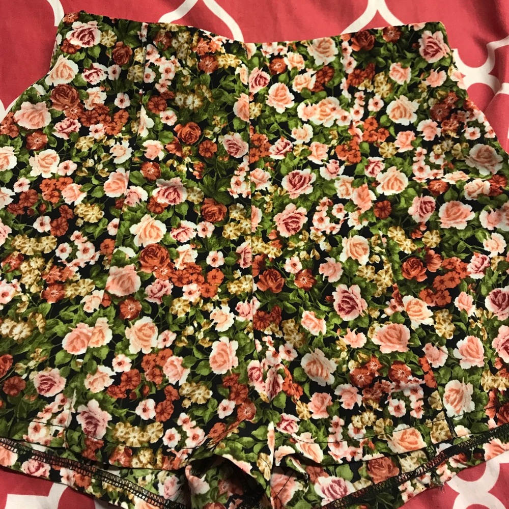 Floral dress shorts