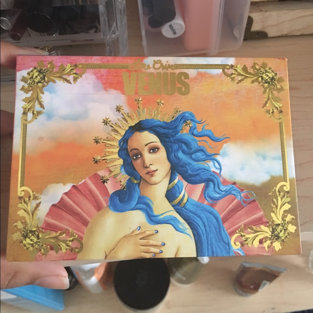🚨SOLD🚨 Lime Crime Venus Palette