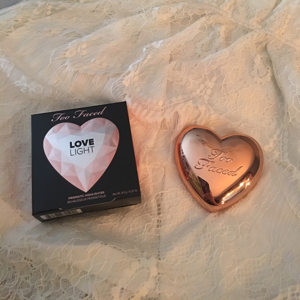 Love Light Highlighter: Ray of Light