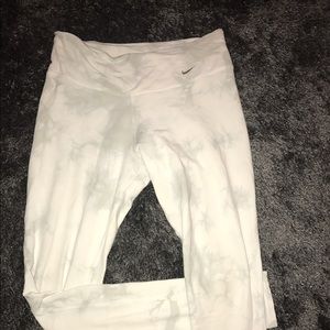 🏆white tie-dye Nike leggings🏆
