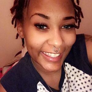 Meet your Posher, Kaila