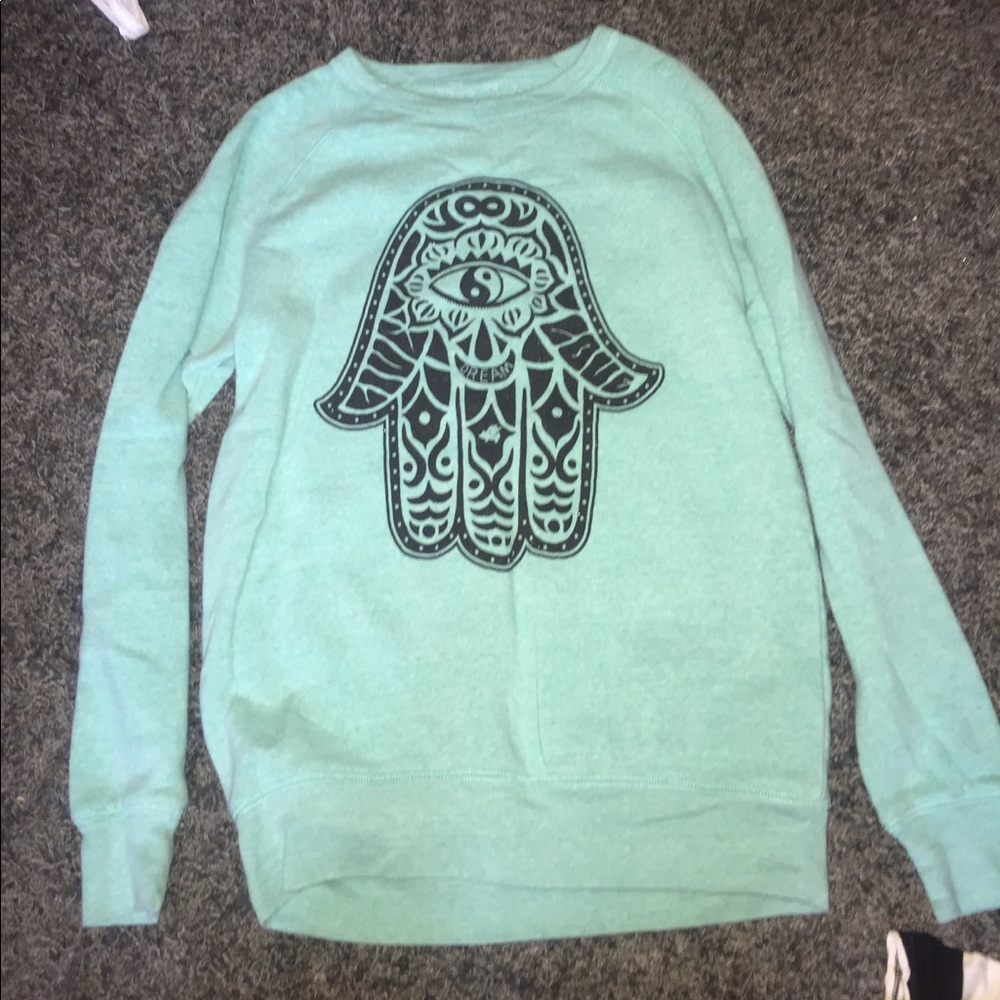Pull over sweater