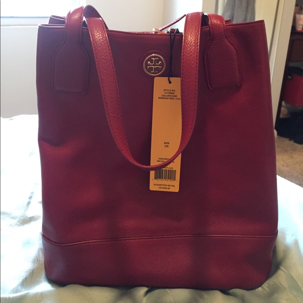 100% authentic Tory Burch Large leather Tote