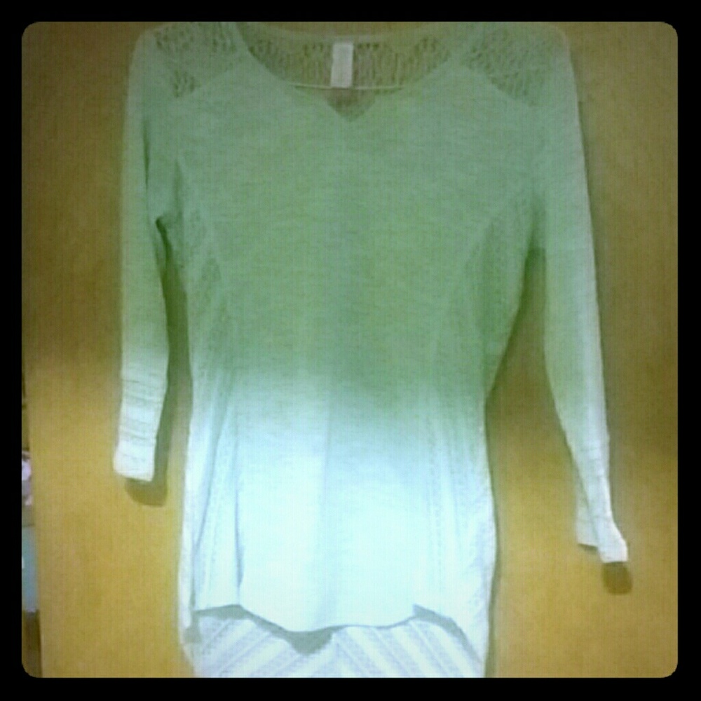 Light green sweater