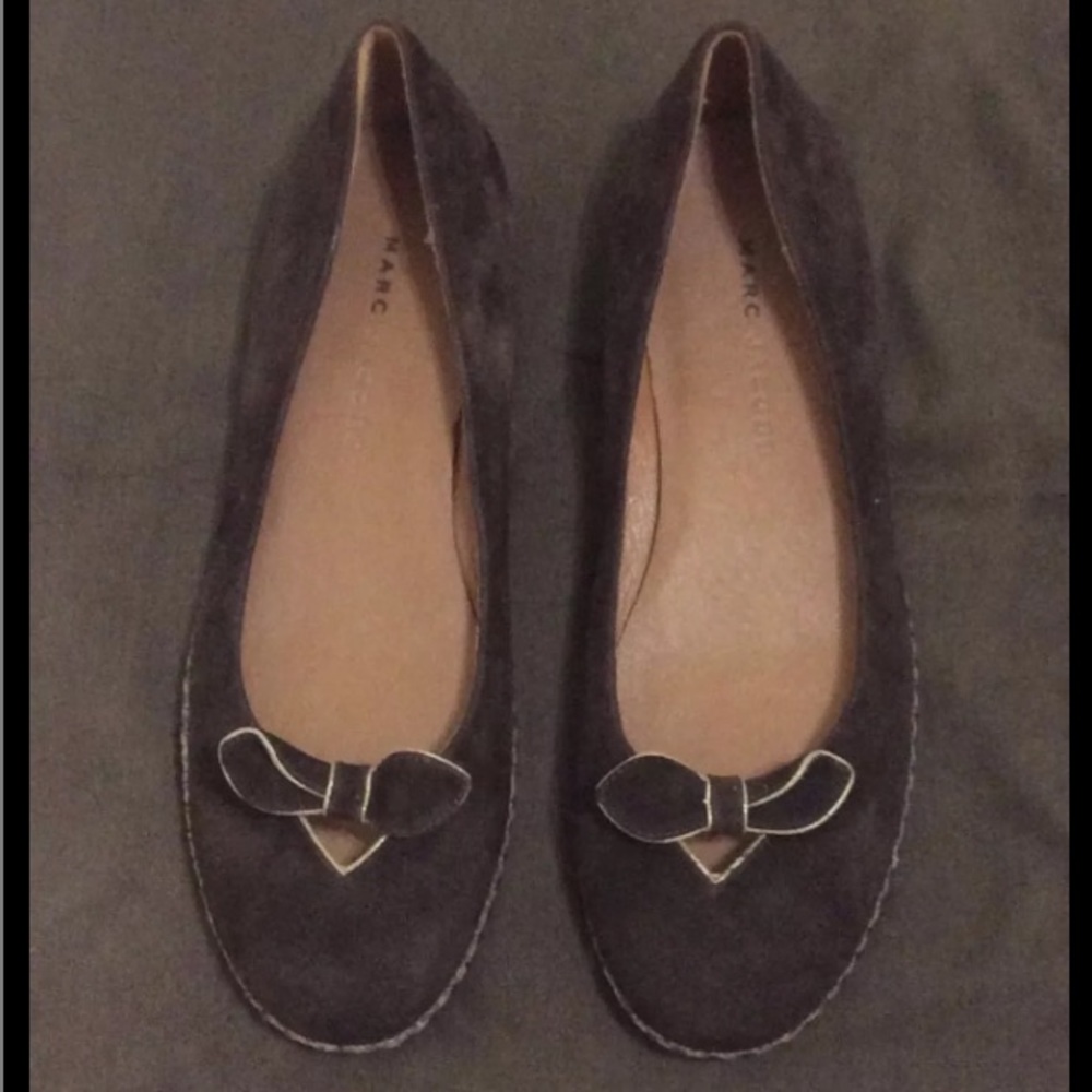MARC JACOBS Ballet Flats with Cut-out and Bow