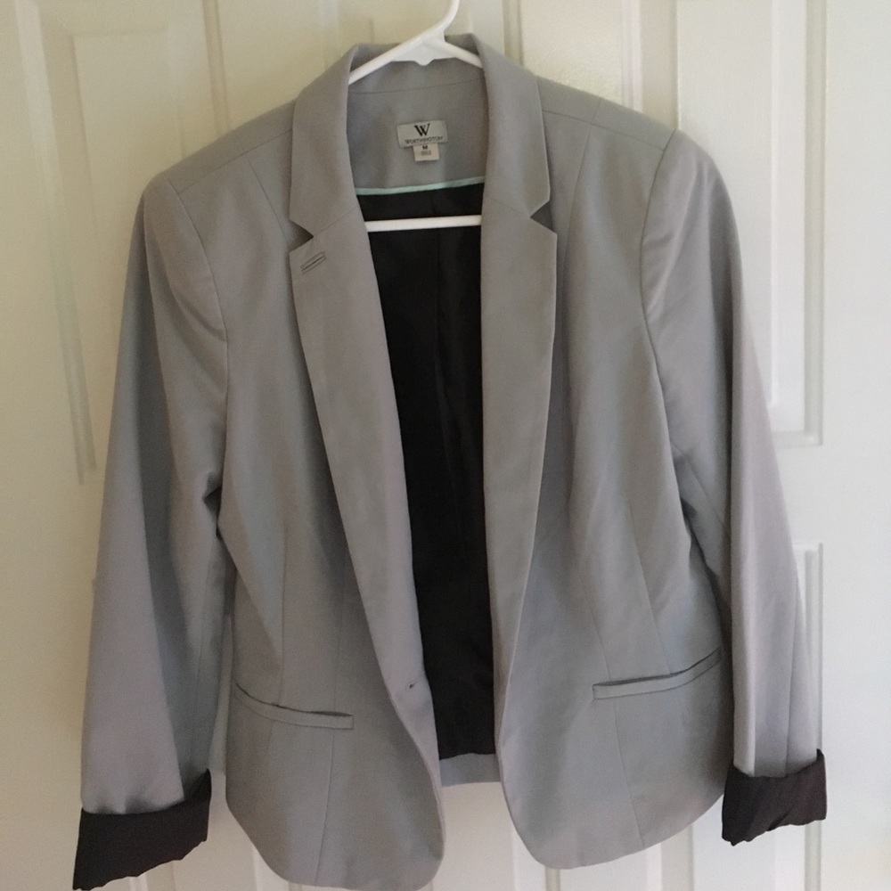 Last call //Gray Worthington blazer