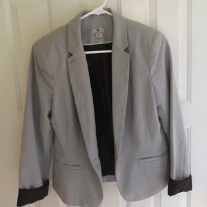 Last call //Gray Worthington blazer