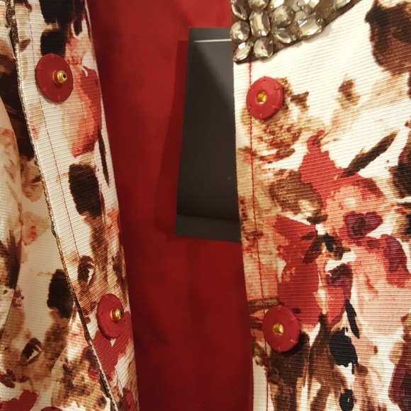 St John flowered ruby colored coat - Picture 3 of 4