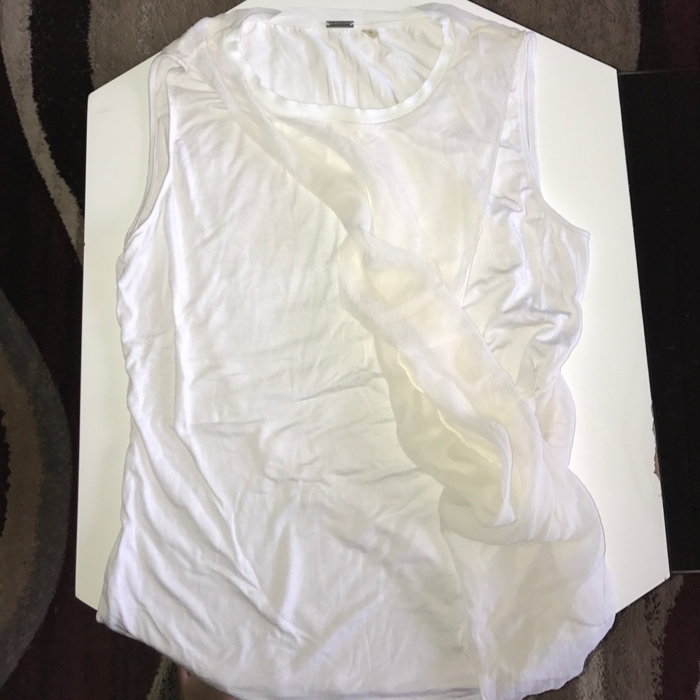 Ellie Tahari stylish white top
