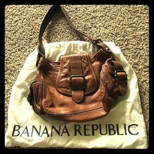Rich brown 100% leather bag - like new condition