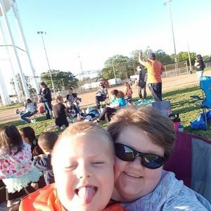 Meet your Posher, Lorie