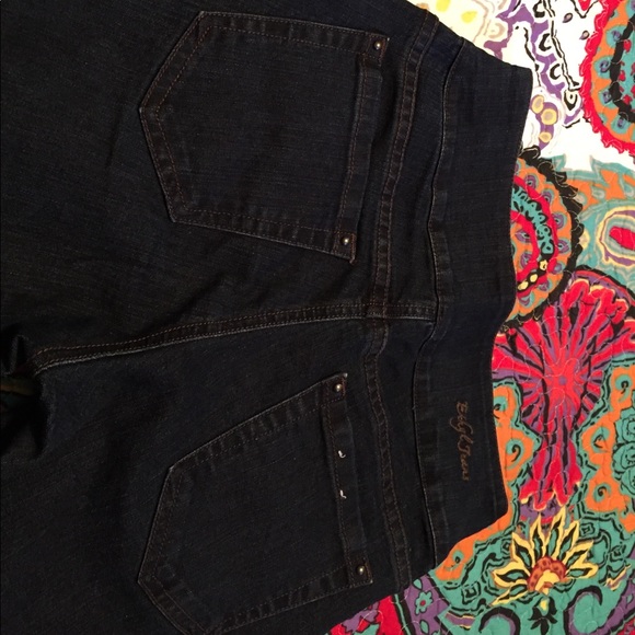 Ethyl Capris 0 - Picture 2 of 4