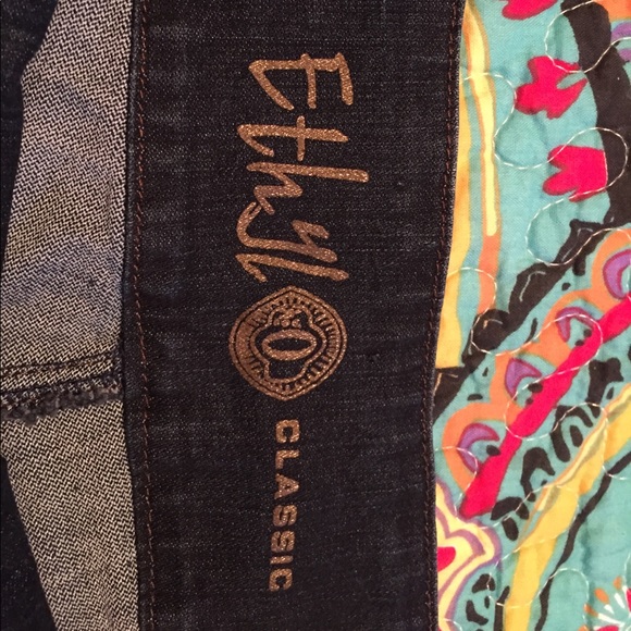 Ethyl Capris 0 - Picture 3 of 4