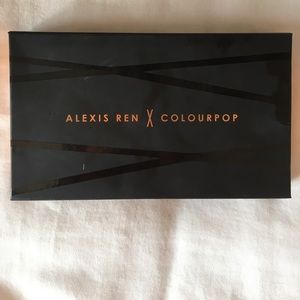 Alexis Ren x Colourpop Topaz Bronzer Highlighter
