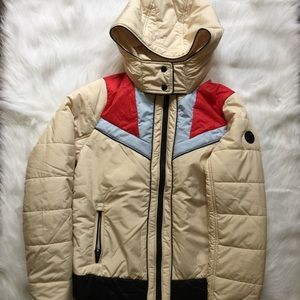 ❣️SALE ❣️Abercrombie & Fitch puffer coat