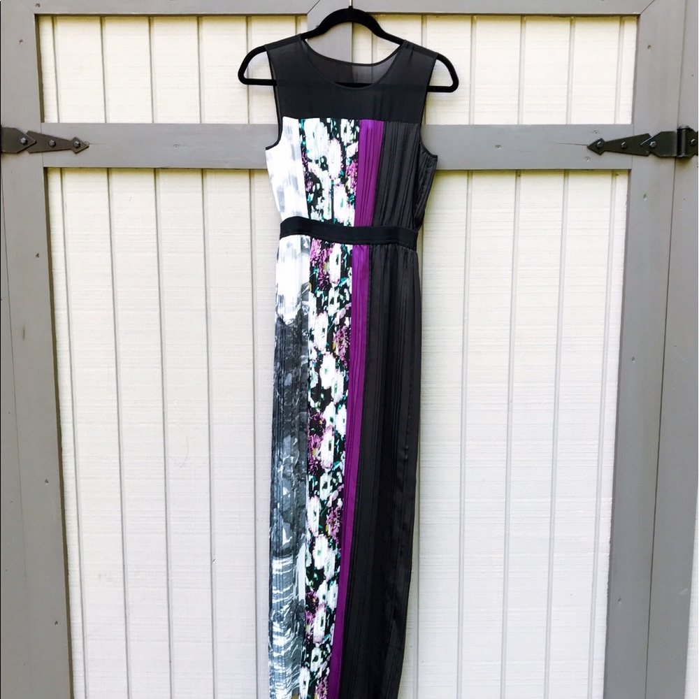 BCBG Maxazria Pleated Print-Blocked Gown