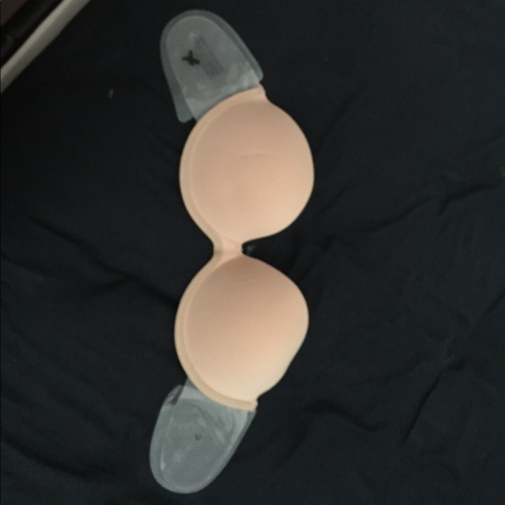 C cup sticky bra