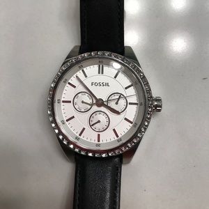 Near new Fossil watch. Leather band.