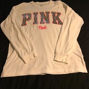 Long sleeve VS Pink