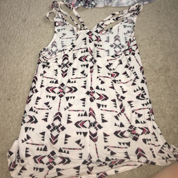 Top - Picture 2 of 2