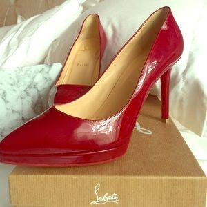 Christian Louboutin Pigalle Plato Patent Pumps