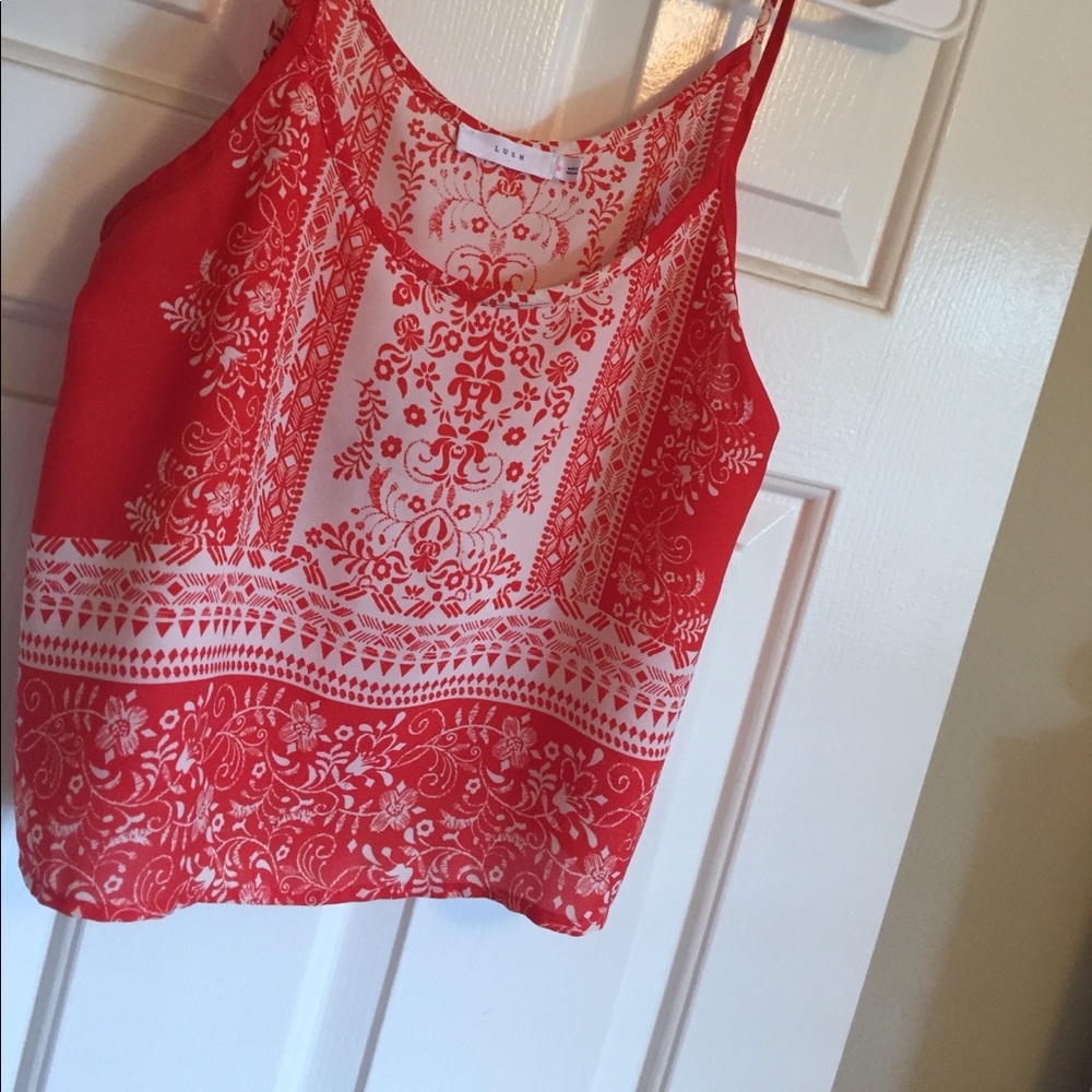Red and white floral crop top