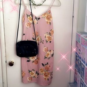 Pink floral Forever 21 body con dress