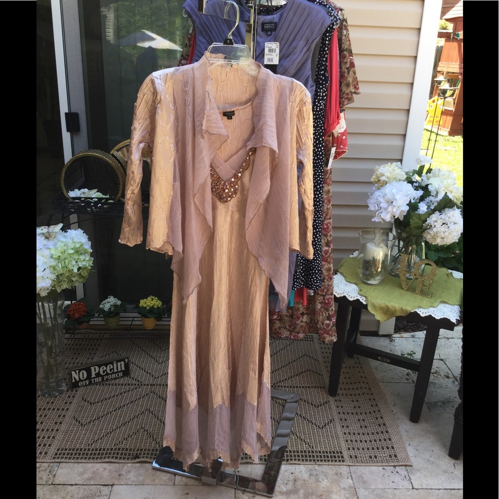 $SALE$ 👰🏽 M.O.B. Dress 👰🏽