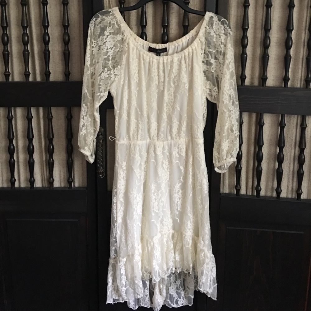 White lace high low